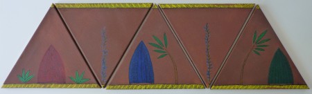 Tri-cases, Acrylique et terre rouge, 31 X 109 cm